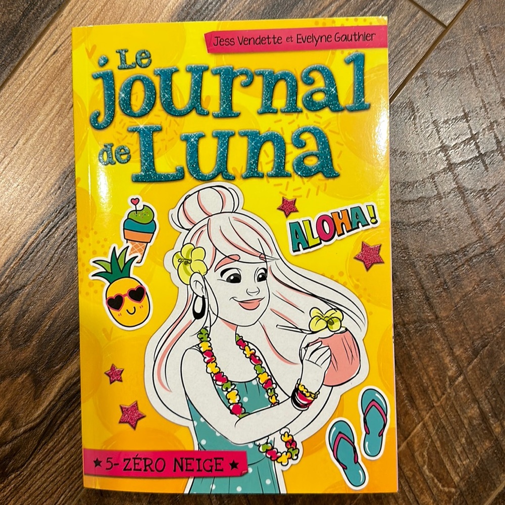 Le journal de Luna. French language.